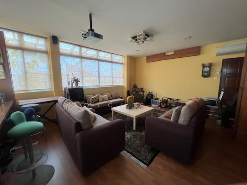 ❤️D20 Bishan Semi Detached, Squarish, Well located, walking Distance to Mrt, Binchang Rise, Bishan Road, Jalan Binchang, 4 Bedrooms, 3,800 sqft, Semi-Detached House For Sale, by Joyce Sim, 500003039 - Living Room - PropertyGuru.com.sg