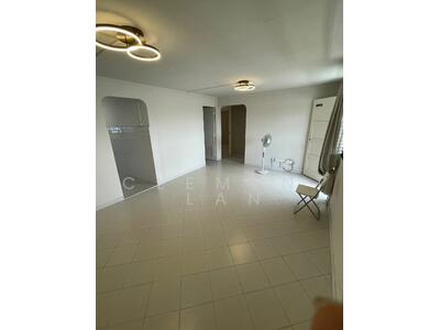 For Rent - 627 Hougang Avenue 8