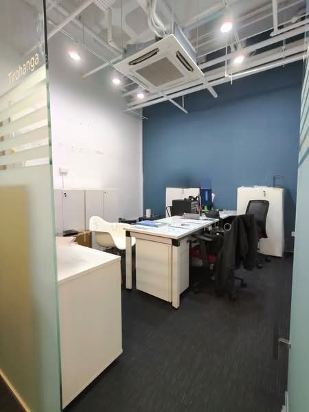 Delta House, 2 Alexandra Road, 2,185 sqft, Light Industrial (B1) For Rent, by Couryn Ho, 500003103 - Interior - CommercialGuru.com.sg