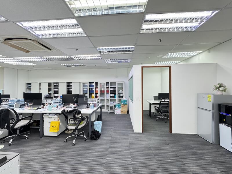 Automobile Megamart, 61 Ubi Avenue 2, 775 sqft, Light Industrial (B1) For Sale, by Venus Wu, 500003133 - Office - CommercialGuru.com.sg