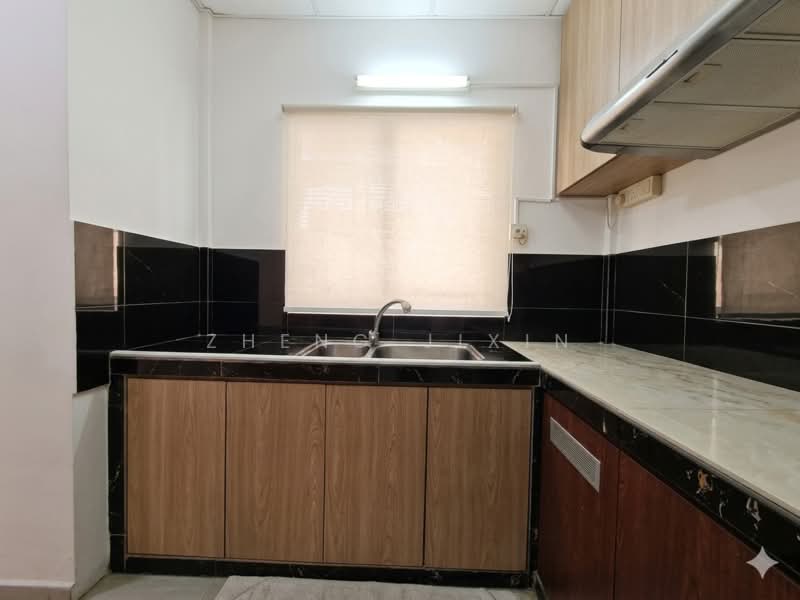 Thrift Drive, , 5 Bedrooms, 2,530 sqft, Corner Terrace For Sale, by Zheng Jixin, 500003146 - Kitchen - PropertyGuru.com.sg