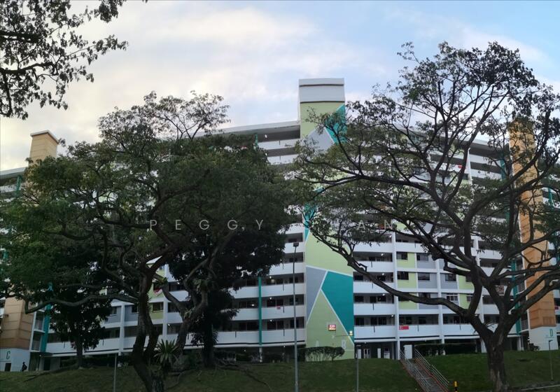 Exterior of Block 520