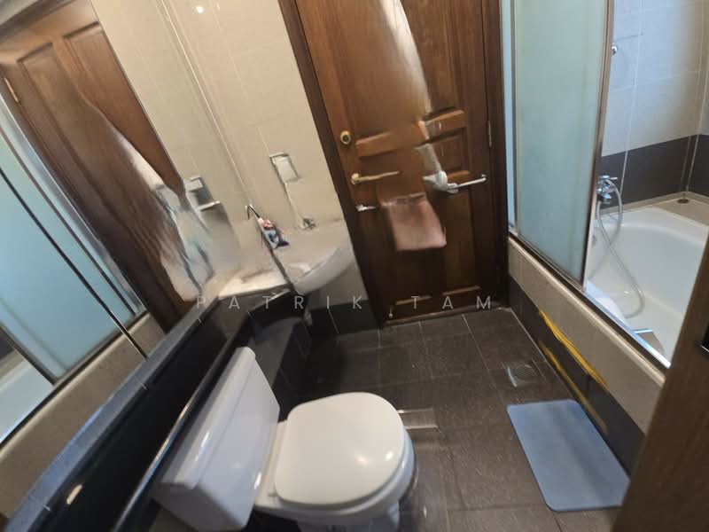Hullet Rise, 6 Hullet Road, 3 Bedrooms, 1,147 sqft, Condominium For Rent, by Patrik Tam, 500003219 - Bathroom - PropertyGuru.com.sg