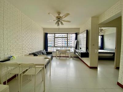 For Rent - 432A Sengkang West Way