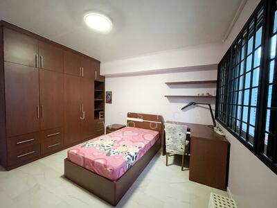 For Rent - 833 Hougang Central