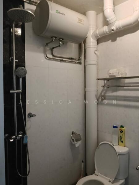 833 Hougang Central, 833 Hougang Central, Room Rental, 90 sqft, HDB Flat For Rent, by Jessica Woon, 500003281 - Bathroom - PropertyGuru.com.sg