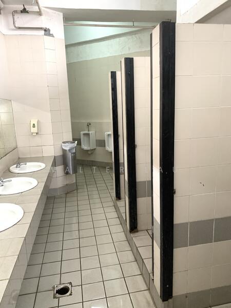 Ruby Industrial Complex, 80 Genting Lane, 1,981 sqft, Light Industrial (B1) For Rent, by Walter Lau, 500003287 - clean Male toilet nearby - CommercialGuru.com.sg