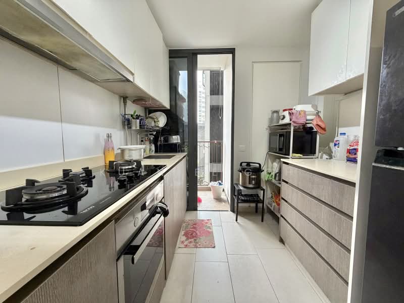 The Criterion, 19 Yishun Street 51, 3 Bedrooms, 1,023 sqft, Executive Condominium For Sale, by Kuanyee Goh, 500003359 - Kitchen - PropertyGuru.com.sg