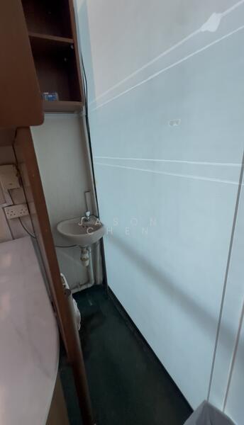 Citilink Warehouse Complex, 102E Pasir Panjang Road, 205 sqft, Light Industrial (B1) For Rent, by Jason Chen, 500003451 - CommercialGuru.com.sg
