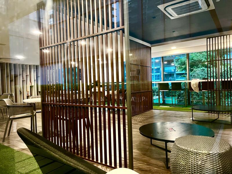 Study / Co-Working Room