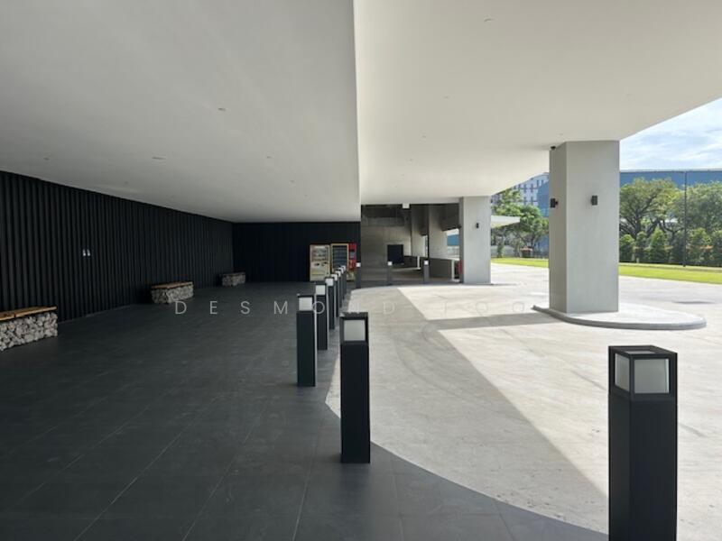 Ground floor high ceiling aircon warehouse | Private loading bays, , 110,000 sqft, Warehouse For Rent, by Desmond Foo, 500003459 - Exterior - CommercialGuru.com.sg
