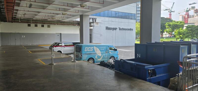 Don't Miss Out! Haw Par Technocentre with Sheltered Walkway to MRT, , 14,431 sqft, Light Industrial (B1) For Rent, by Quek Fu Jin, 500003511 - Exterior - CommercialGuru.com.sg