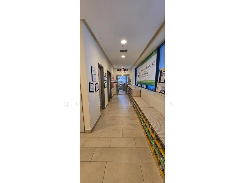 Don't Miss Out! Haw Par Technocentre with Sheltered Walkway to MRT, , 14,431 sqft, Light Industrial (B1) For Rent, by Quek Fu Jin, 500003511 - Corridor - CommercialGuru.com.sg