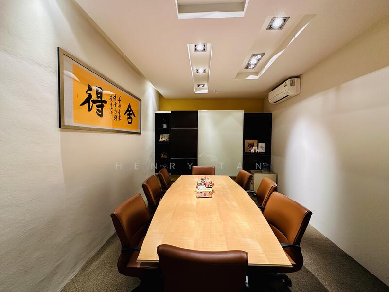 Ubi Techpark, 10 Ubi Crescent, Eunos / Geylang / Paya Lebar, 1,926 sqft, Light Industrial (B1) For Sale, by Henry Tan, 500003744 - Meeting Room - CommercialGuru.com.sg