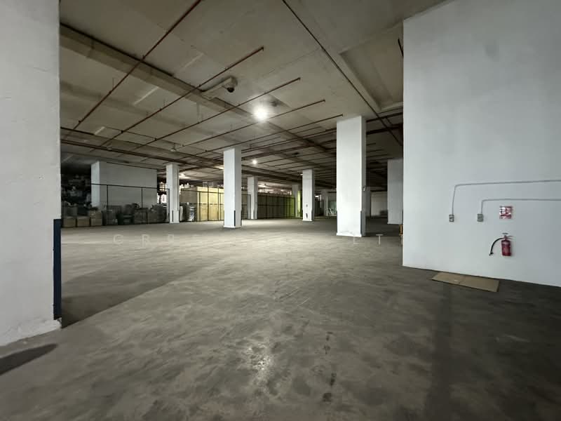 24 Jurong Port Road, , 30,000 sqft, Factory / Workshop (B2) For Rent, by GRAEME BOLIN, 500003751 - Interior - CommercialGuru.com.sg