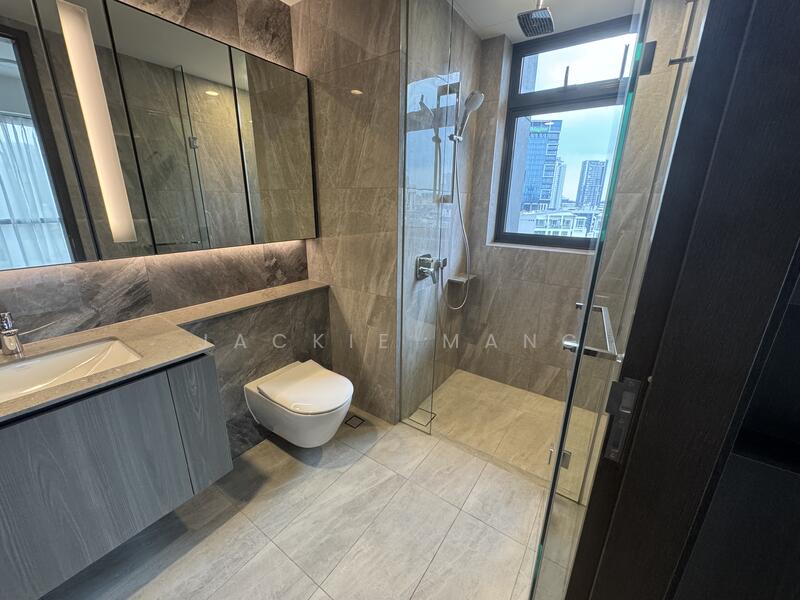 Piccadilly Grand, Northumberland Road, 2 Bedrooms, 710 sqft, Condominium For Rent, by Jackie Mang, 500003818 - Bathroom - PropertyGuru.com.sg