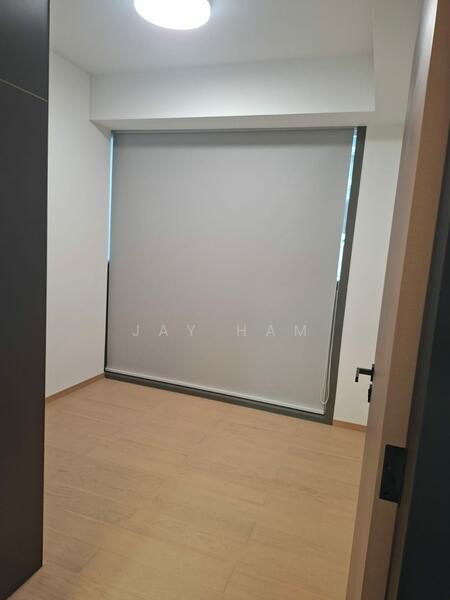 2nd Bedroom with blind