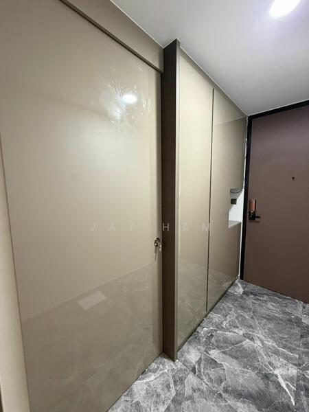 3rd room sliding door - Interior done