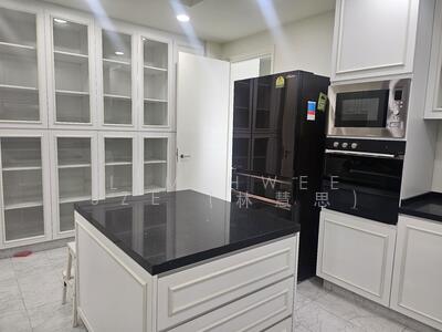 For Rent - Four Seasons Park