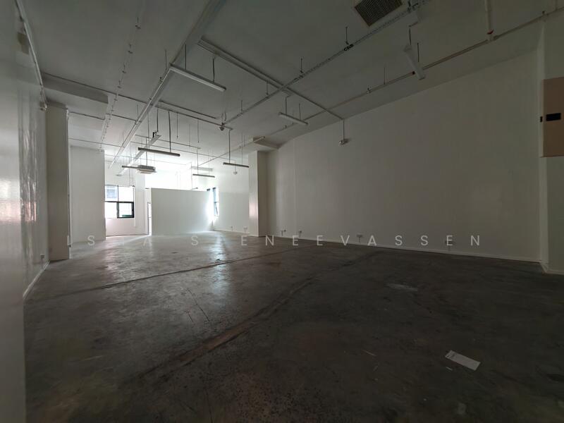 Interlocal Centre, 100G Pasir Panjang Road, Buona Vista / West Coast / Clementi New Town, 3,513 sqft, Light Industrial (B1) For Rent, by Isma Seeneevassen, 500003973 - Interior - CommercialGuru.com.sg