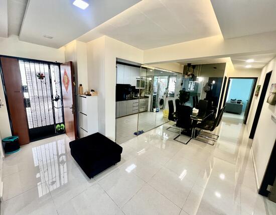 For Sale - 677B Yishun Ring Road