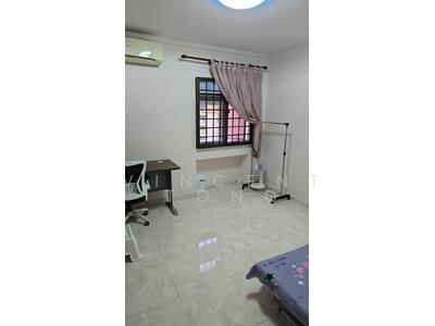 For Rent - 717 Tampines Street 72