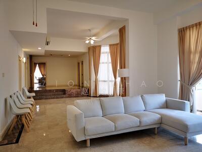 For Rent - Leonie Condotel