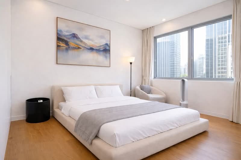 Hilltops, 99 Cairnhill Circle, 5 Bedrooms, 2,874 sqft, Condominium For Sale, by Vikki Tear, 500004283 - Bedroom - PropertyGuru.com.sg