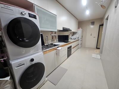 For Rent - 190B Rivervale Drive