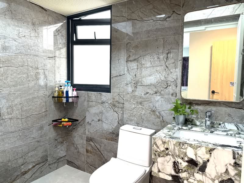 118A Alkaff Crescent HDB Flat For Sale at S$ 1,150,000 | PropertyGuru Singapore - Bathroom