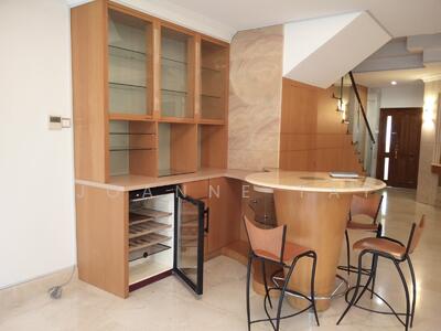 For Rent - The Balmoral