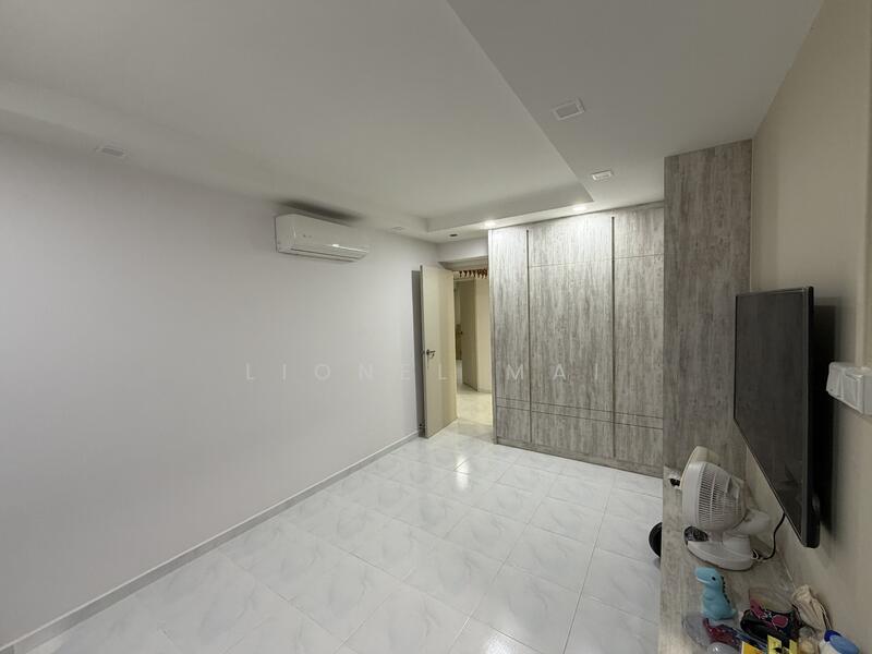 For Rent - 737 Woodlands Circle