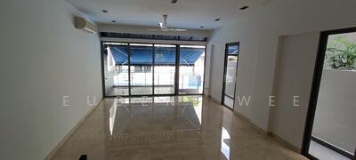 For Sale - Estrivillas