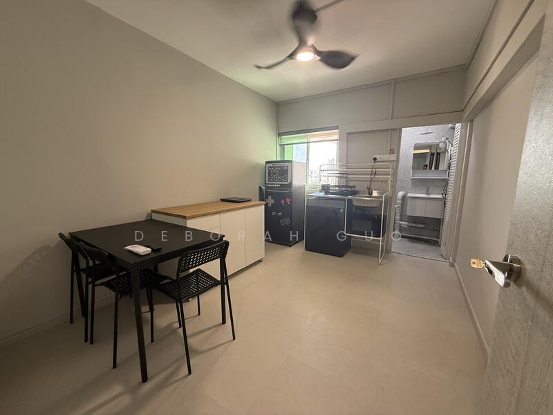 Dining Room / Kitchenette