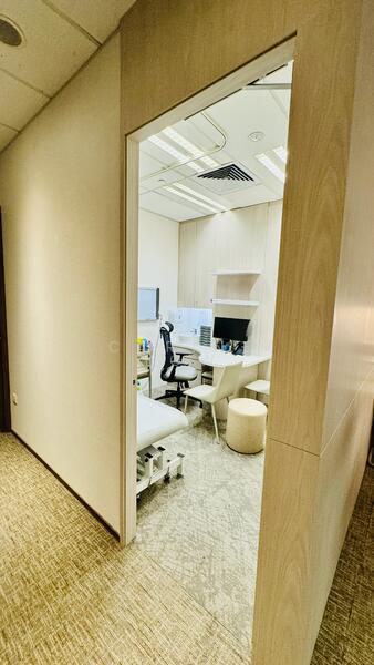 Mount Elizabeth Novena Hospital, 38 Irrawaddy Road, 190 sqft, Office For Rent, by Carine Low, 500004831 - Study - CommercialGuru.com.sg