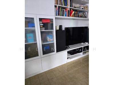 For Sale - 221 Serangoon Avenue 4