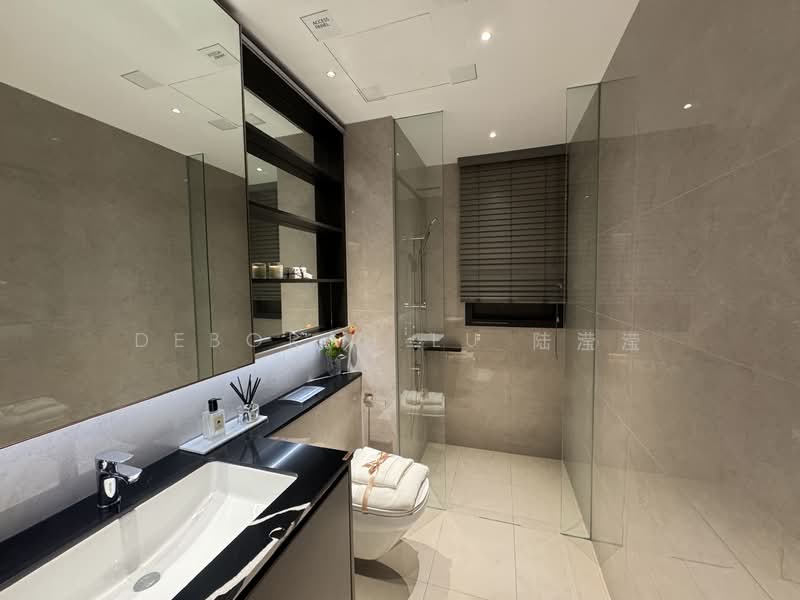 One Marina Gardens, 3 Marina Gardens Lane, 3 Bedrooms, 1,012 sqft, Apartment For Sale, by Deborah Lu 陆滢滢, 500004957 - Bathroom - PropertyGuru.com.sg