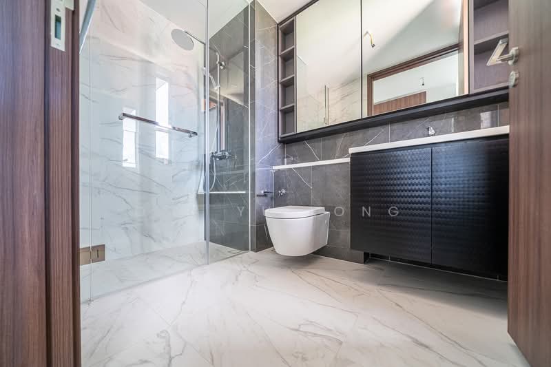 Bartley Vue, 8 Jalan Bunga Rampai, 3 Bedrooms, 1,044 sqft, Condominium For Sale, by Ong Yu Rong, 500004987 - Bathroom - PropertyGuru.com.sg