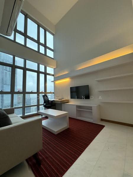 The Clift, 21 McCallum Street, Boat Quay / Raffles Place / Marina, 2 Bedrooms, 1,076 sqft, Condominium For Rent, by Wong Linda, 500005092 - Living Room - PropertyGuru.com.sg