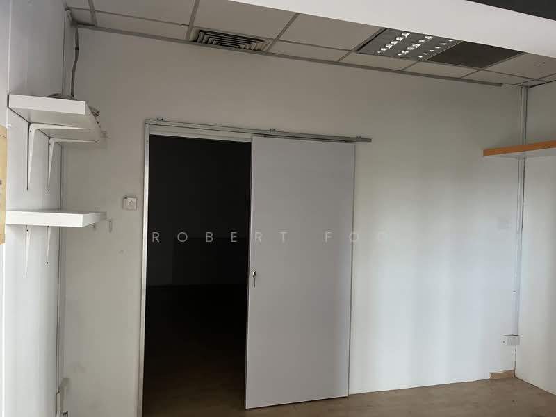 Sim Lim Square, 1 Rochor Canal Road, 334 sqft, Other Retail For Sale, by Robert Foo, 500005102 - Interior - CommercialGuru.com.sg