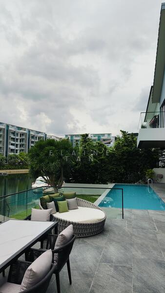 Swimming pool and berth