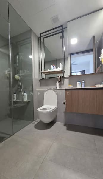 JadeScape, 314 Shunfu Road, 2 Bedrooms, 764 sqft, Condominium For Sale, by Gerald Ho, 500005110 - Bathroom - PropertyGuru.com.sg