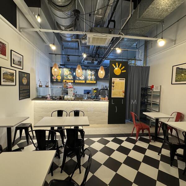 Hexacube, 160 Changi Road, 710 sqft, Food & Beverage For Sale, by Kenny Lim (林格徵), 500005160 - Interior - CommercialGuru.com.sg