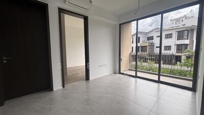 For Rent - The Watergardens at Canberra