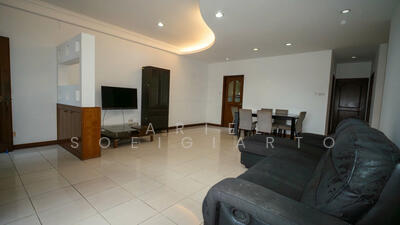 For Rent - Rosalia Park