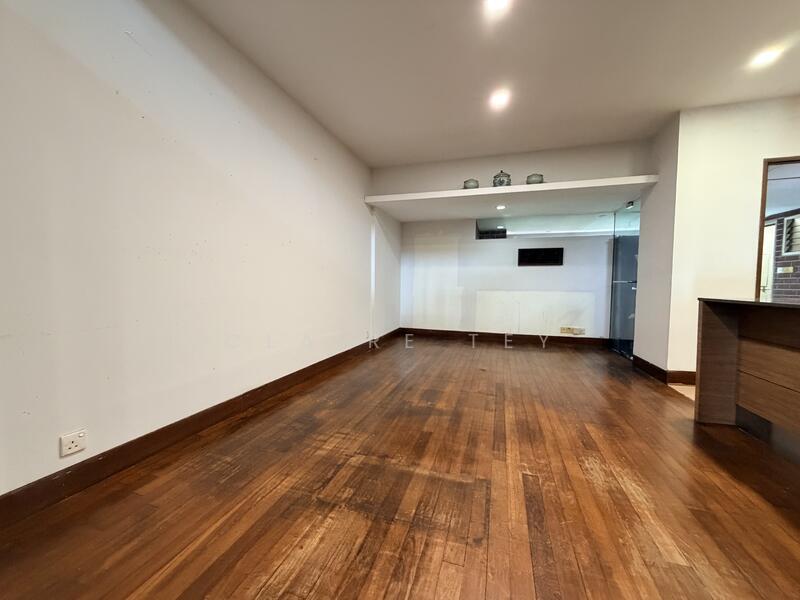 For Sale - Mount Faber Lodge