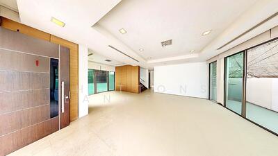 For Sale - Semi-D on high ground walking distance from Beauty World transformation