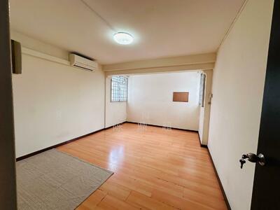 For Rent - 10 Jalan Batu