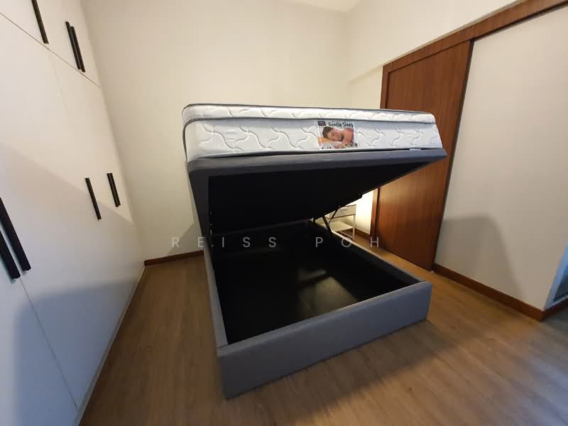 Claymore Plaza Apartments, 6 Claymore Hill, Room Rental, 200 sqft, Apartment For Rent, by Reiss Poh, 500005542 - Bedroom - PropertyGuru.com.sg