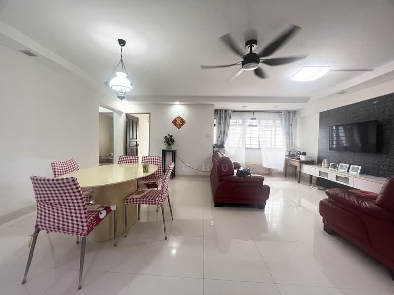 688A Choa Chu Kang Drive HDB Flat For Sale at S$ 638,000 | PropertyGuru Singapore